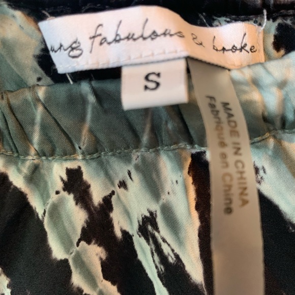 NWT Young Fabulous Broke Tie Dye Blue Womens Size Small Lightweight Summer Skirt - Picture 7 of 8